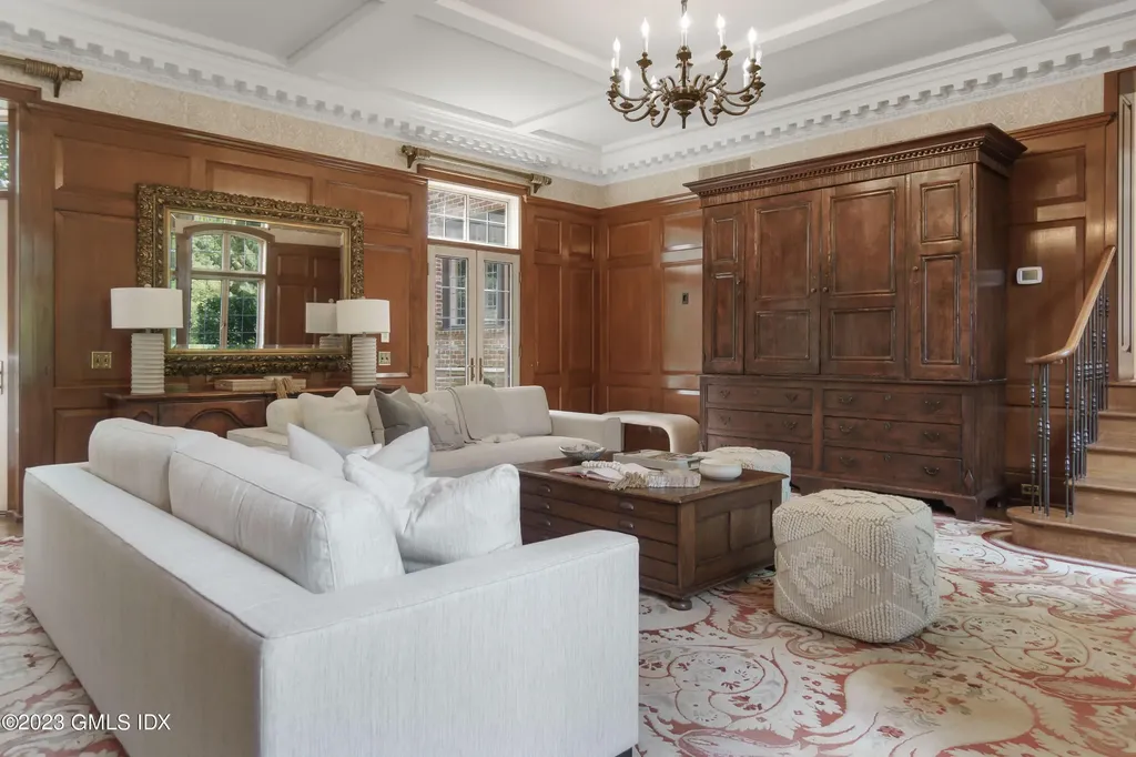 33 Midwood Road Greenwich CT 06830