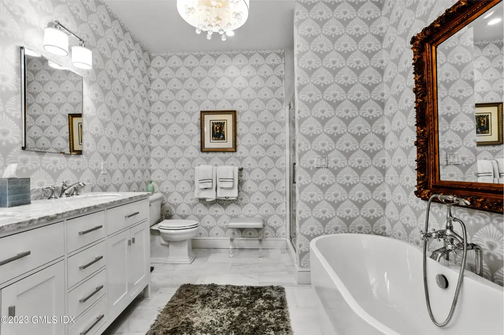 165 Shore Road Old Greenwich CT 06870