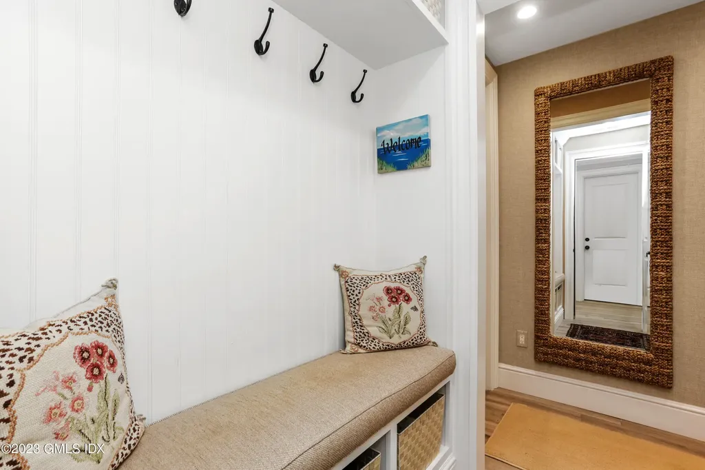 165 Shore Road Old Greenwich CT 06870
