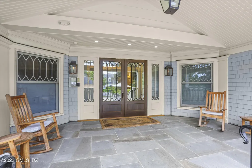 165 Shore Road Old Greenwich CT 06870