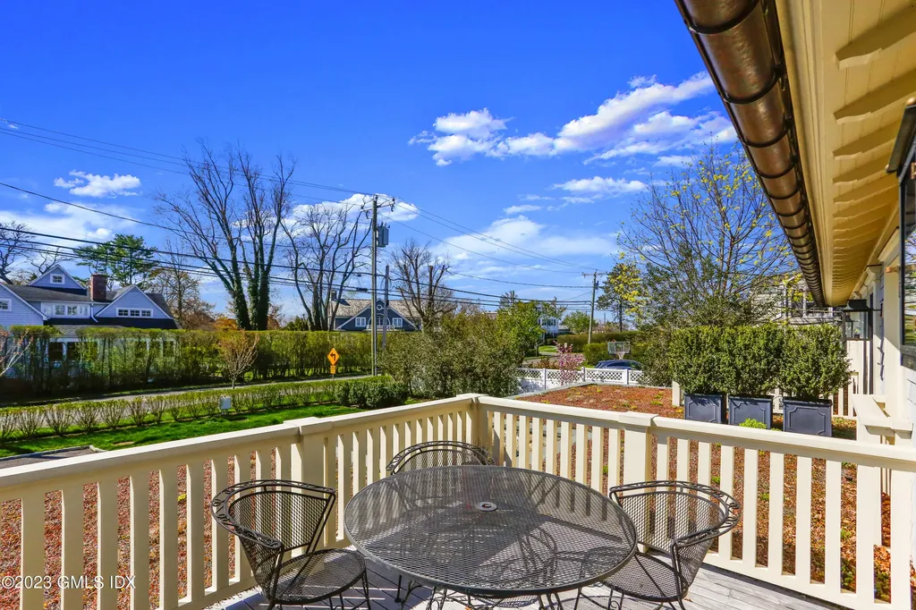 165 Shore Road Old Greenwich CT 06870