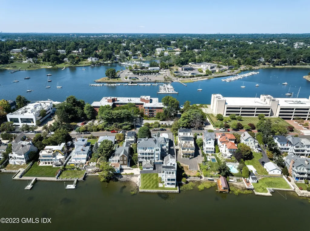 633 Steamboat Road Greenwich CT 06830