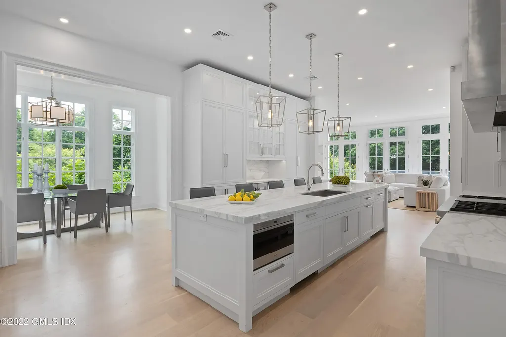 16 Deer Park Drive Greenwich CT 06830