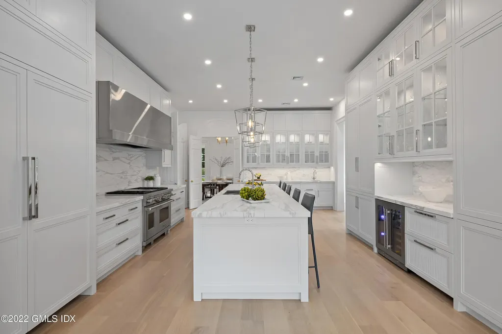16 Deer Park Drive Greenwich CT 06830