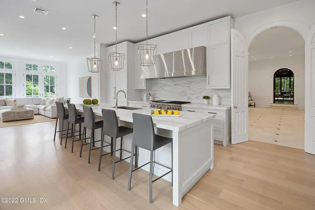 16 Deer Park Drive Greenwich CT 06830