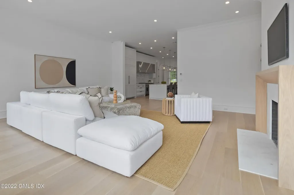 16 Deer Park Drive Greenwich CT 06830