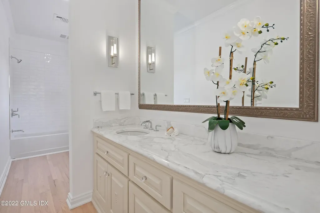 16 Deer Park Drive Greenwich CT 06830