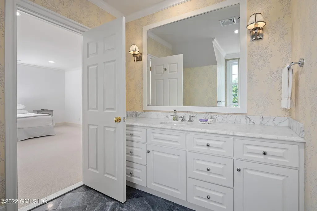 16 Deer Park Drive Greenwich CT 06830