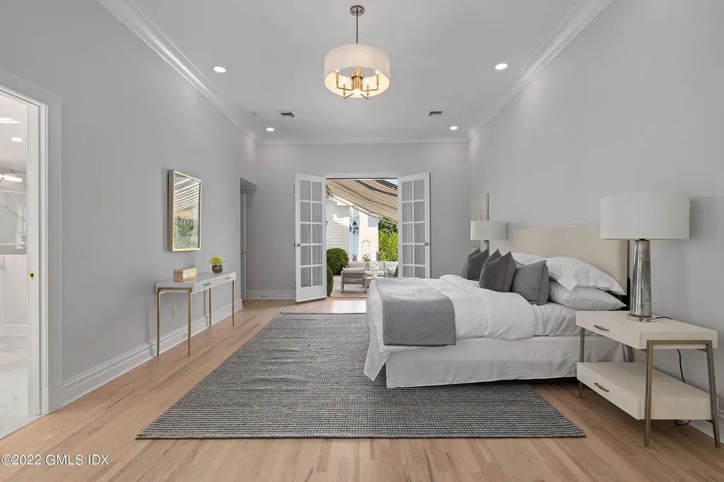 16 Deer Park Drive Greenwich CT 06830