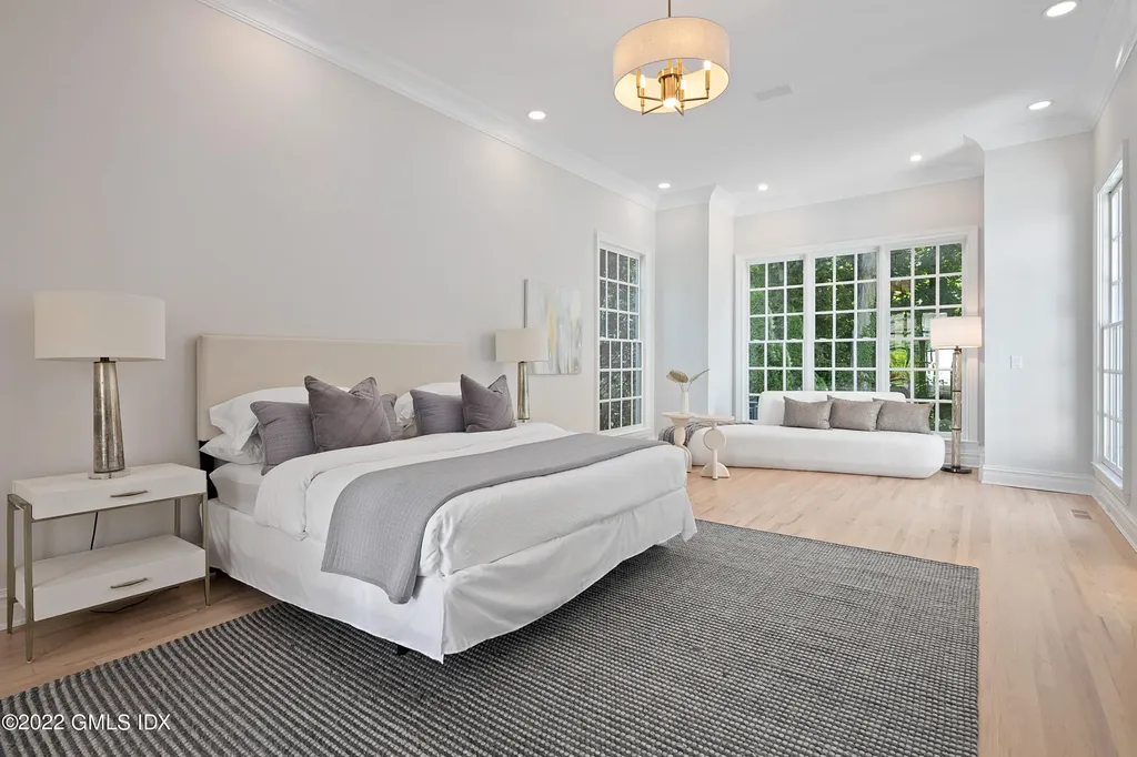 16 Deer Park Drive Greenwich CT 06830