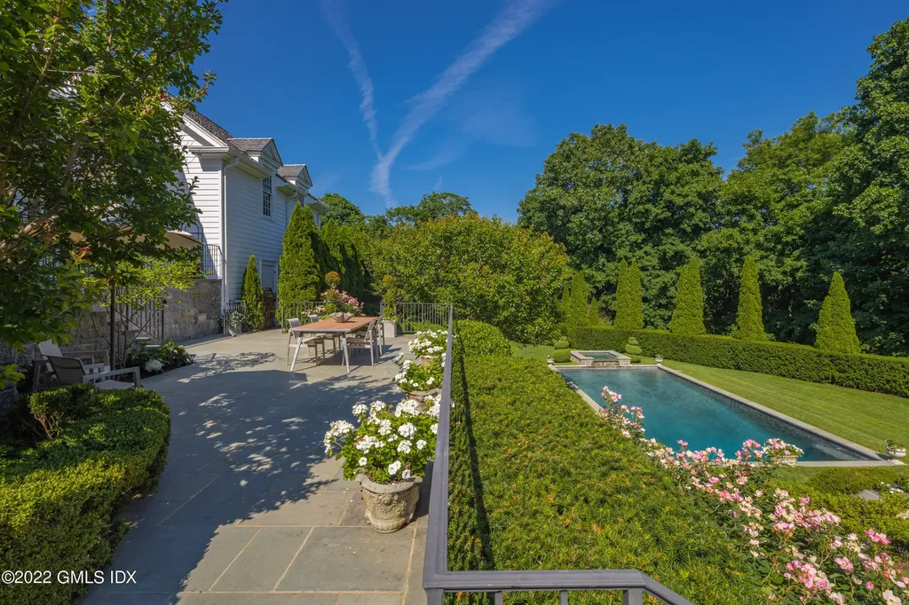 16 Deer Park Drive Greenwich CT 06830