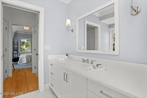 11 Highgate Road Riverside CT 06878