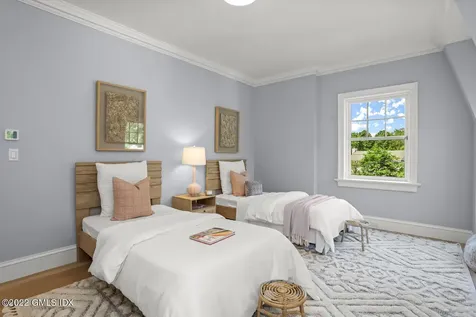11 Highgate Road Riverside CT 06878