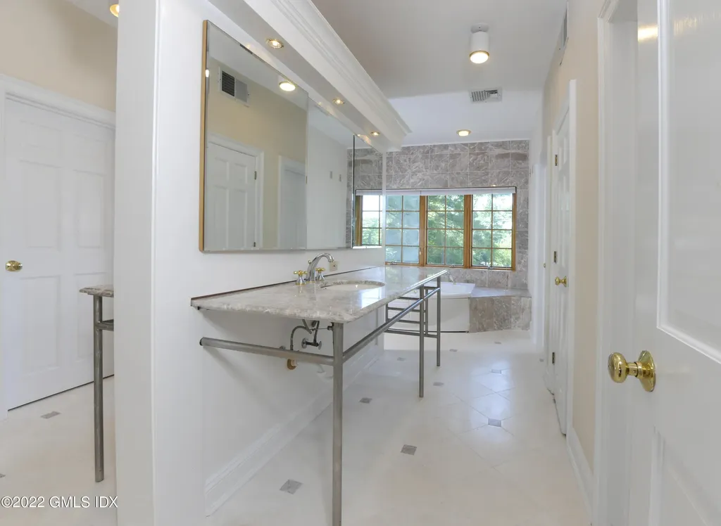 229 Stanwich Road Greenwich CT 06830