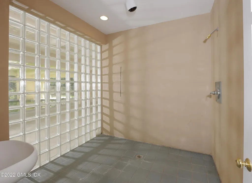 229 Stanwich Road Greenwich CT 06830