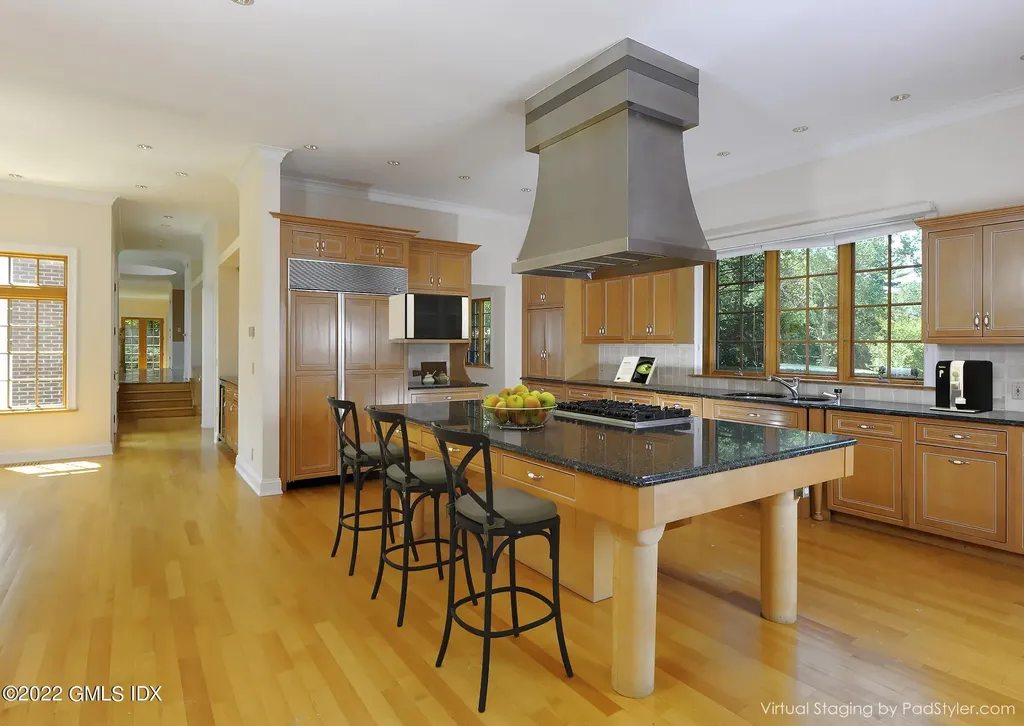 229 Stanwich Road Greenwich CT 06830