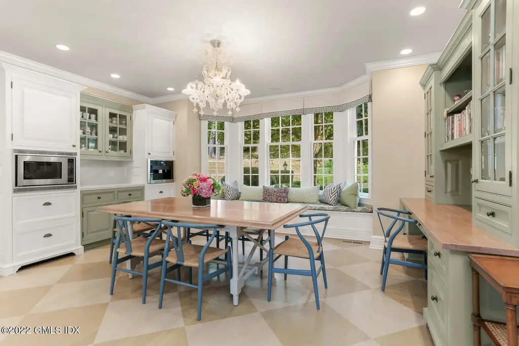 59 Mooreland Road Greenwich CT 06831