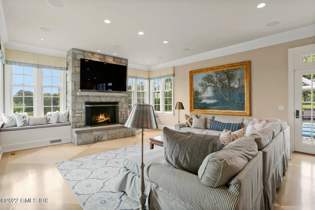 59 Mooreland Road Greenwich CT 06831
