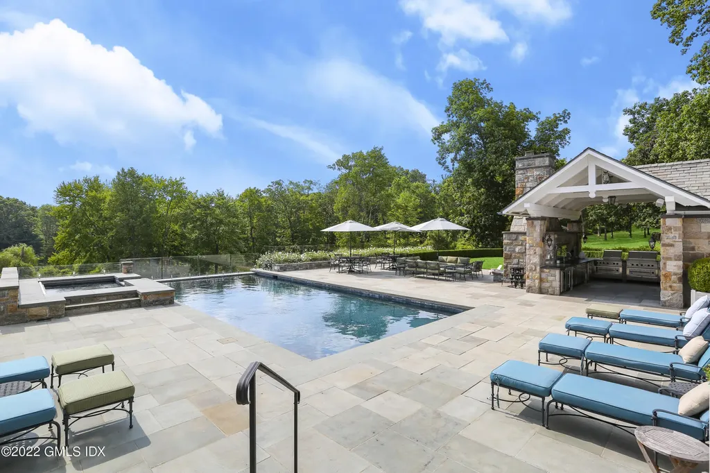 59 Mooreland Road Greenwich CT 06831