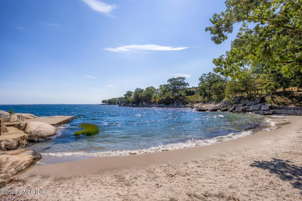 Great Island Darien CT 06820