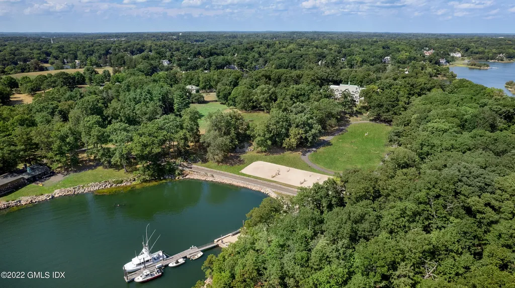Great Island Darien CT 06820