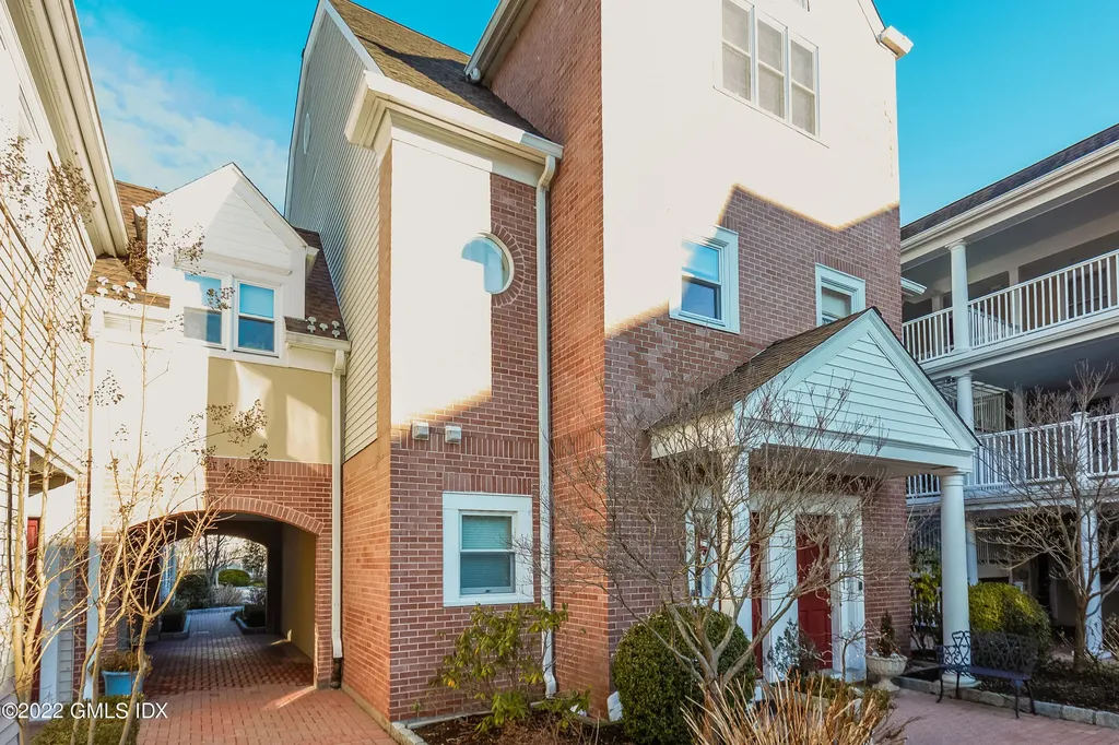 51 Forest Avenue Old Greenwich CT 06870