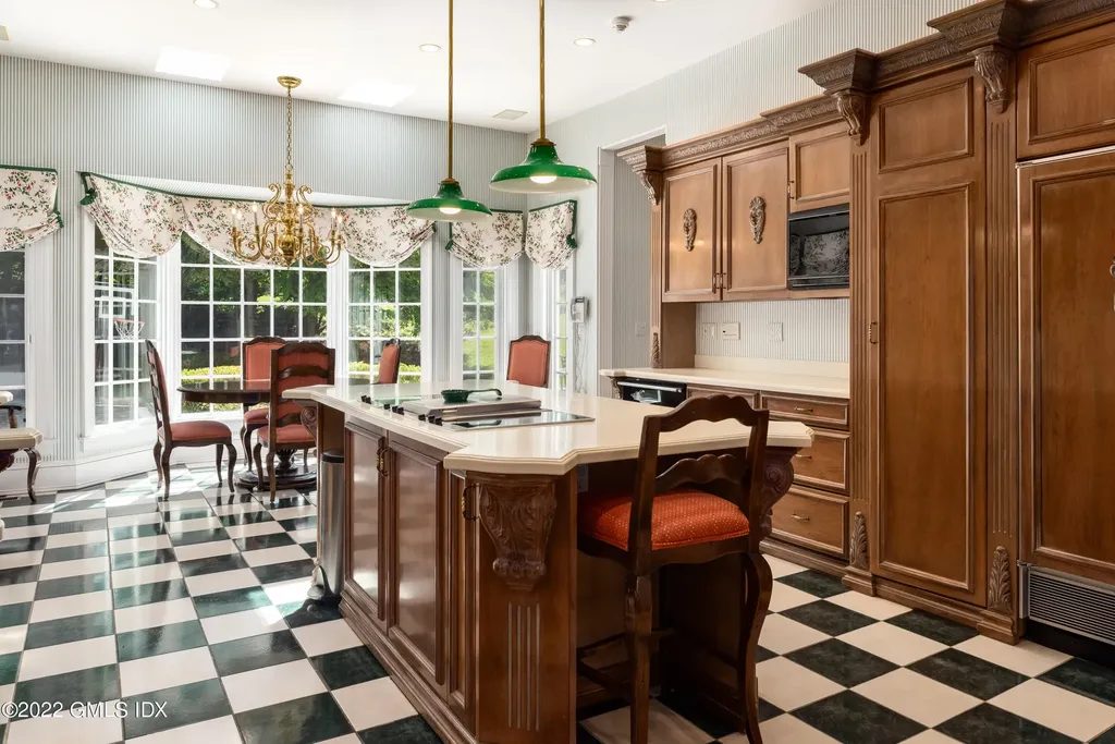 72 Sherwood Avenue Greenwich CT 06831