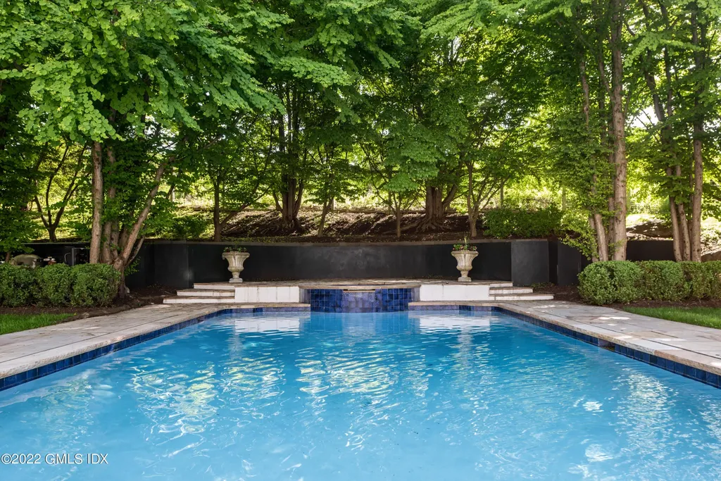 72 Sherwood Avenue Greenwich CT 06831