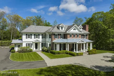 62 Rockwood Lane Greenwich CT 06830