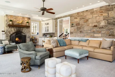 52 Dawn Harbor Lane Riverside CT 06878