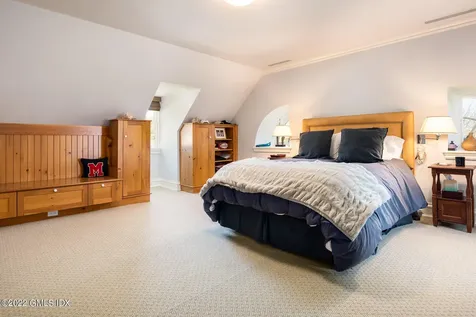 52 Dawn Harbor Lane Riverside CT 06878