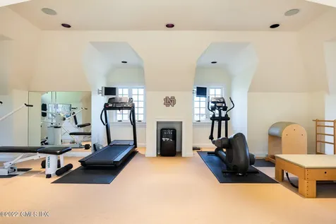 52 Dawn Harbor Lane Riverside CT 06878