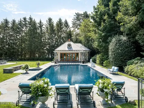 52 Dawn Harbor Lane Riverside CT 06878