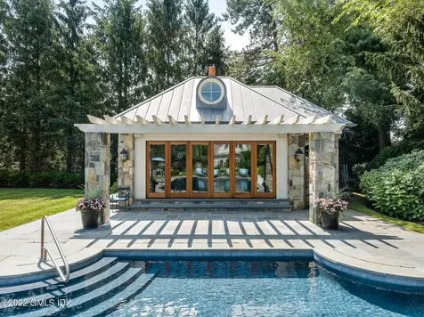 52 Dawn Harbor Lane Riverside CT 06878
