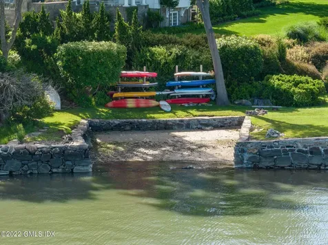 52 Dawn Harbor Lane Riverside CT 06878
