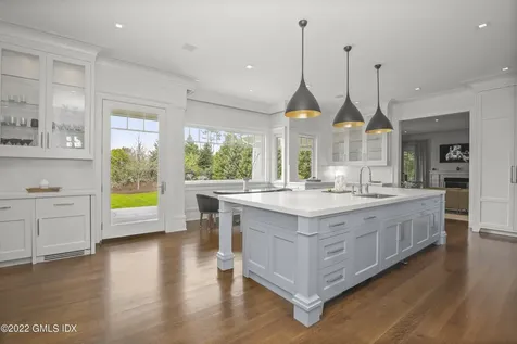 1 Ledge Road Old Greenwich CT 06870