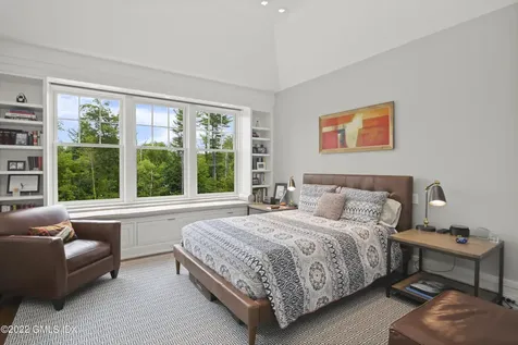 1 Ledge Road Old Greenwich CT 06870