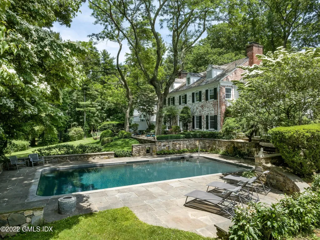 530 Round Hill Road Greenwich CT 06831
