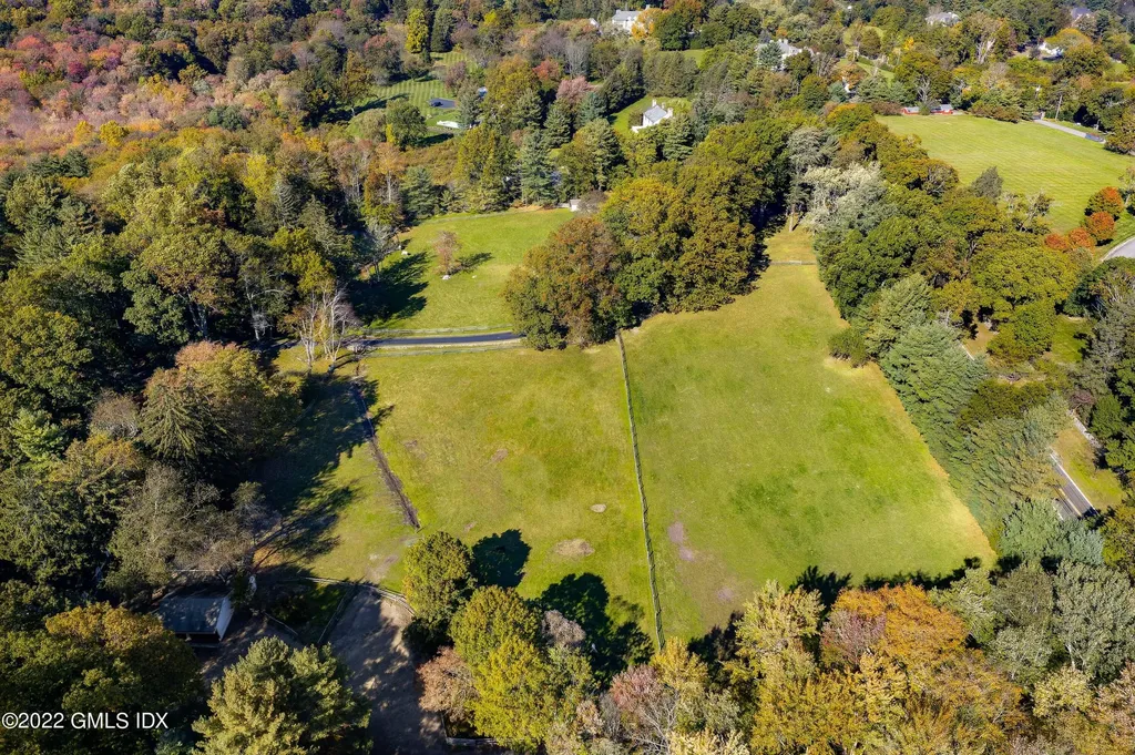 530 Round Hill Road Greenwich CT 06831