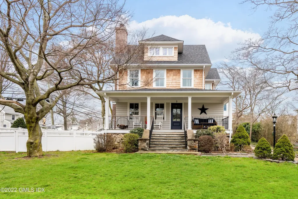 9 Nassau Place Cos Cob CT 06807