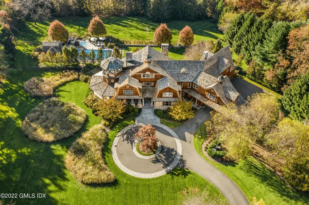 47 Apple Tree Lane New Canaan CT 06840