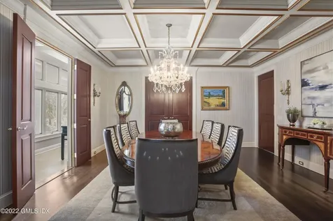 15 Bayberry Lane Greenwich CT 06831