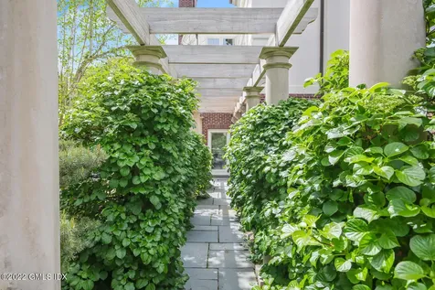15 Bayberry Lane Greenwich CT 06831