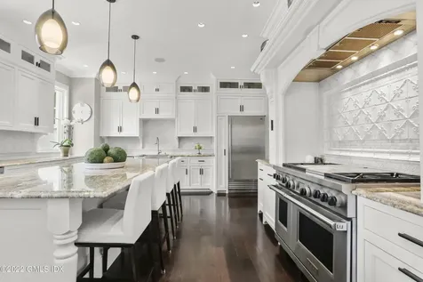 15 Bayberry Lane Greenwich CT 06831