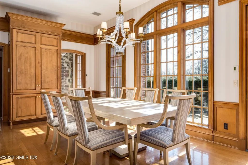 17 Hemlock Drive Greenwich CT 06831