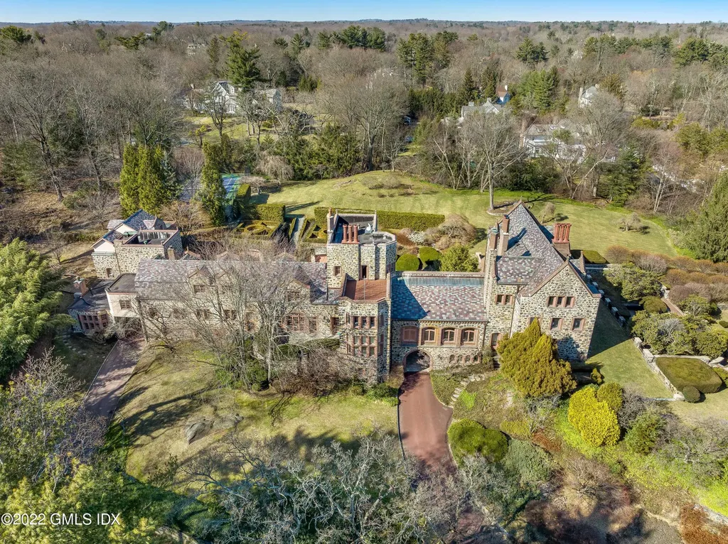 17 Hemlock Drive Greenwich CT 06831