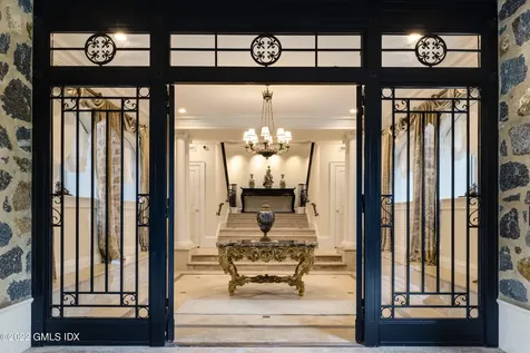 17 Hemlock Drive Greenwich CT 06831