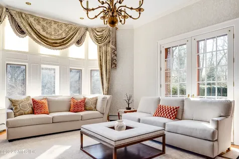 17 Hemlock Drive Greenwich CT 06831
