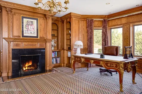 17 Hemlock Drive Greenwich CT 06831