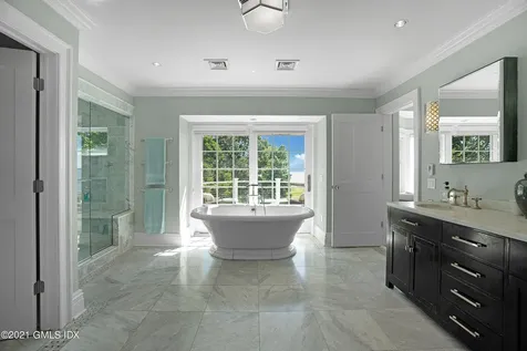 20 Ballwood Road Old Greenwich CT 06870